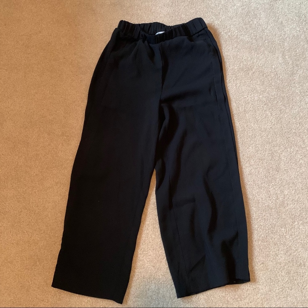Black culottes